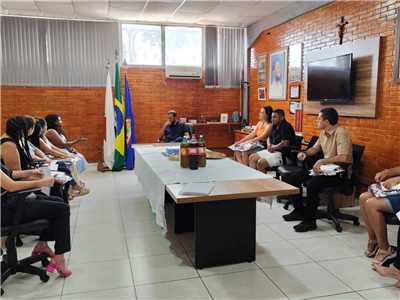 Prefeitura de Machado entrega premia&#231;&#227;o dos Profissionais da Educa&#231;&#227;o de Valor!